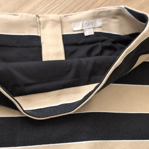 LOFT Black and Tan Cotton Canvas Pencil Skirt - Picture 3 of 6